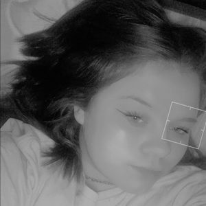 Meet your Posher, Alison